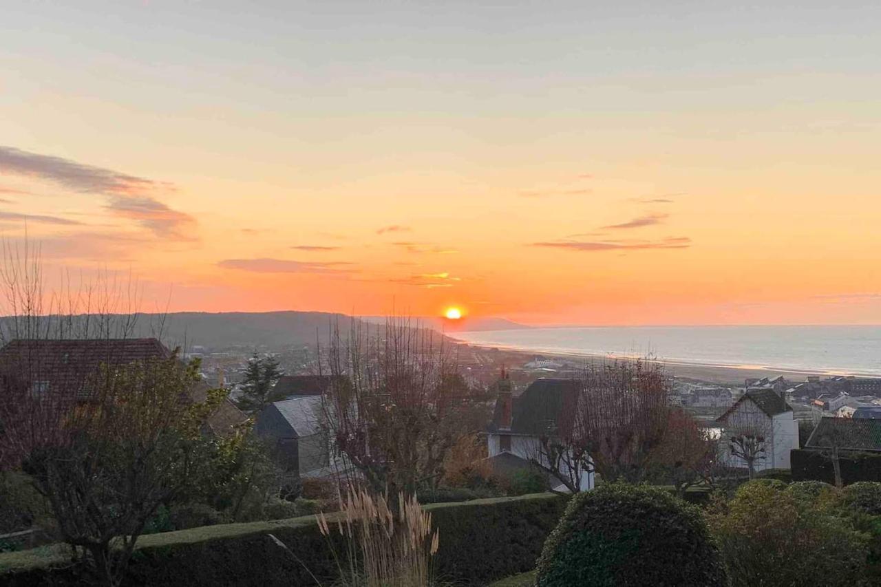Appartement Avec Terrasse Vue Mer Trouville Sur Mer Buitenkant foto