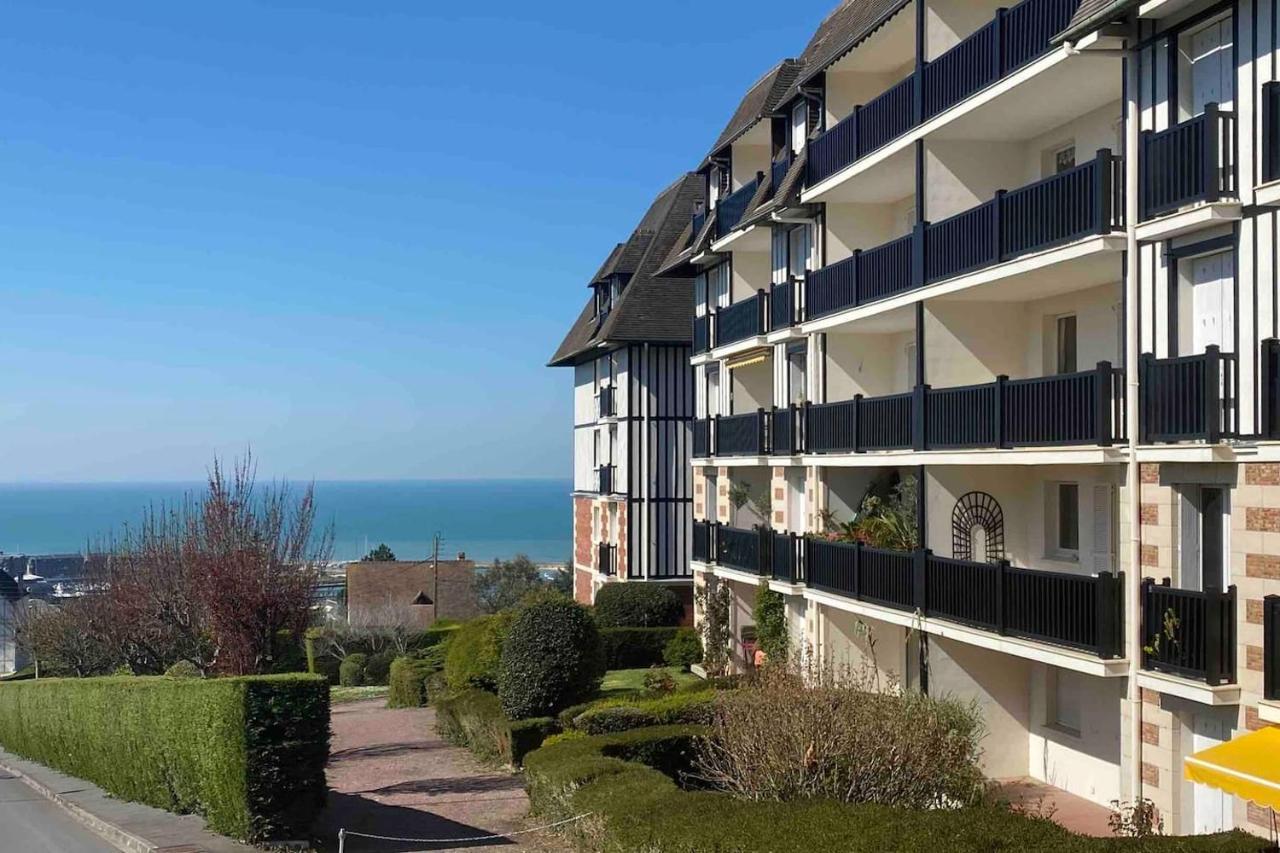 Appartement Avec Terrasse Vue Mer Trouville Sur Mer Buitenkant foto